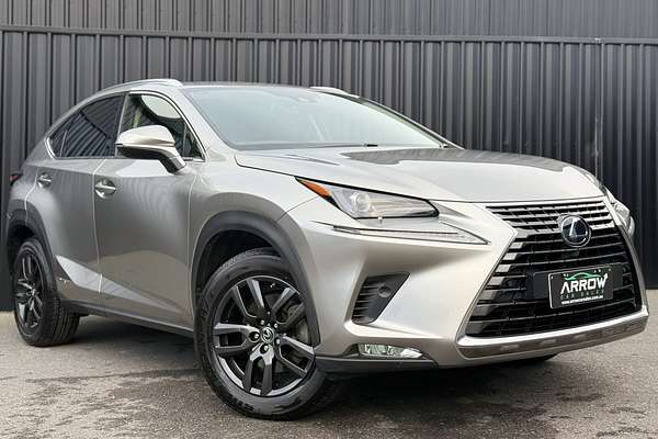 2019 Lexus NX NX300h Luxury AYZ10R