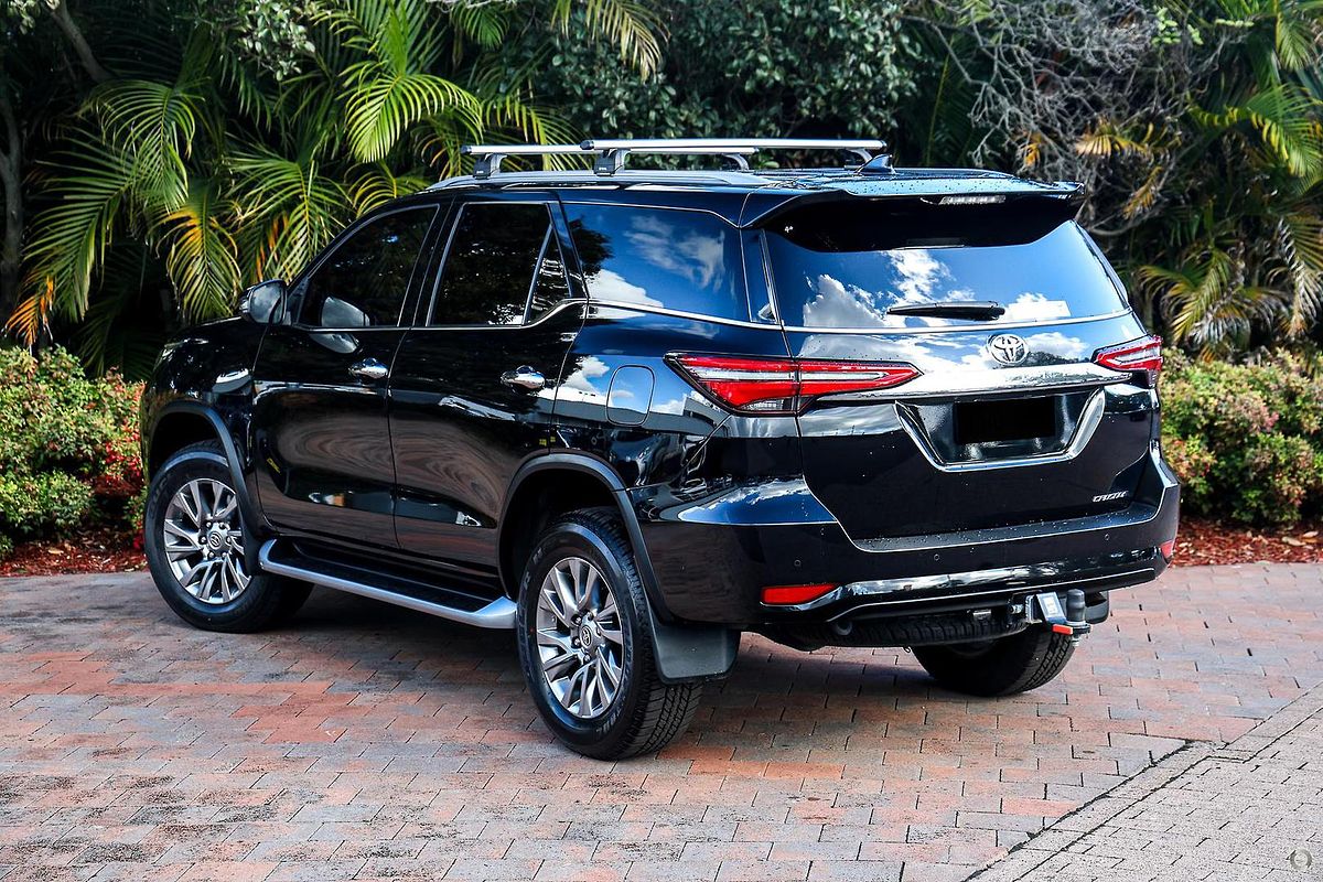 2020 Toyota Fortuner Crusade GUN156R