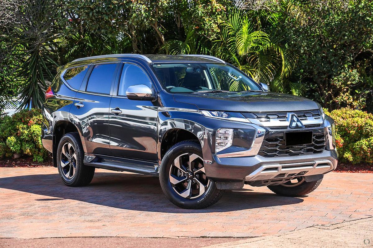 2025 Mitsubishi Pajero Sport GLS QG