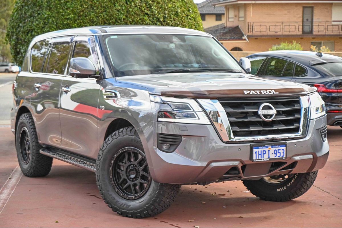 2022 Nissan Patrol Ti Y62