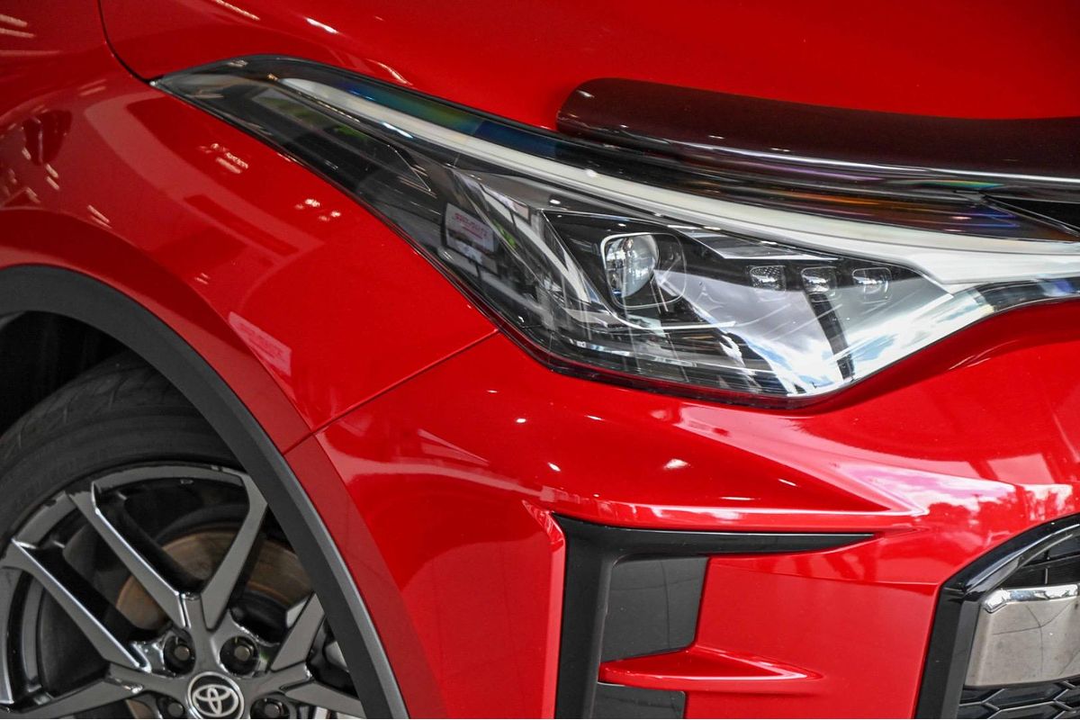 2020 Toyota C-HR NGX10R