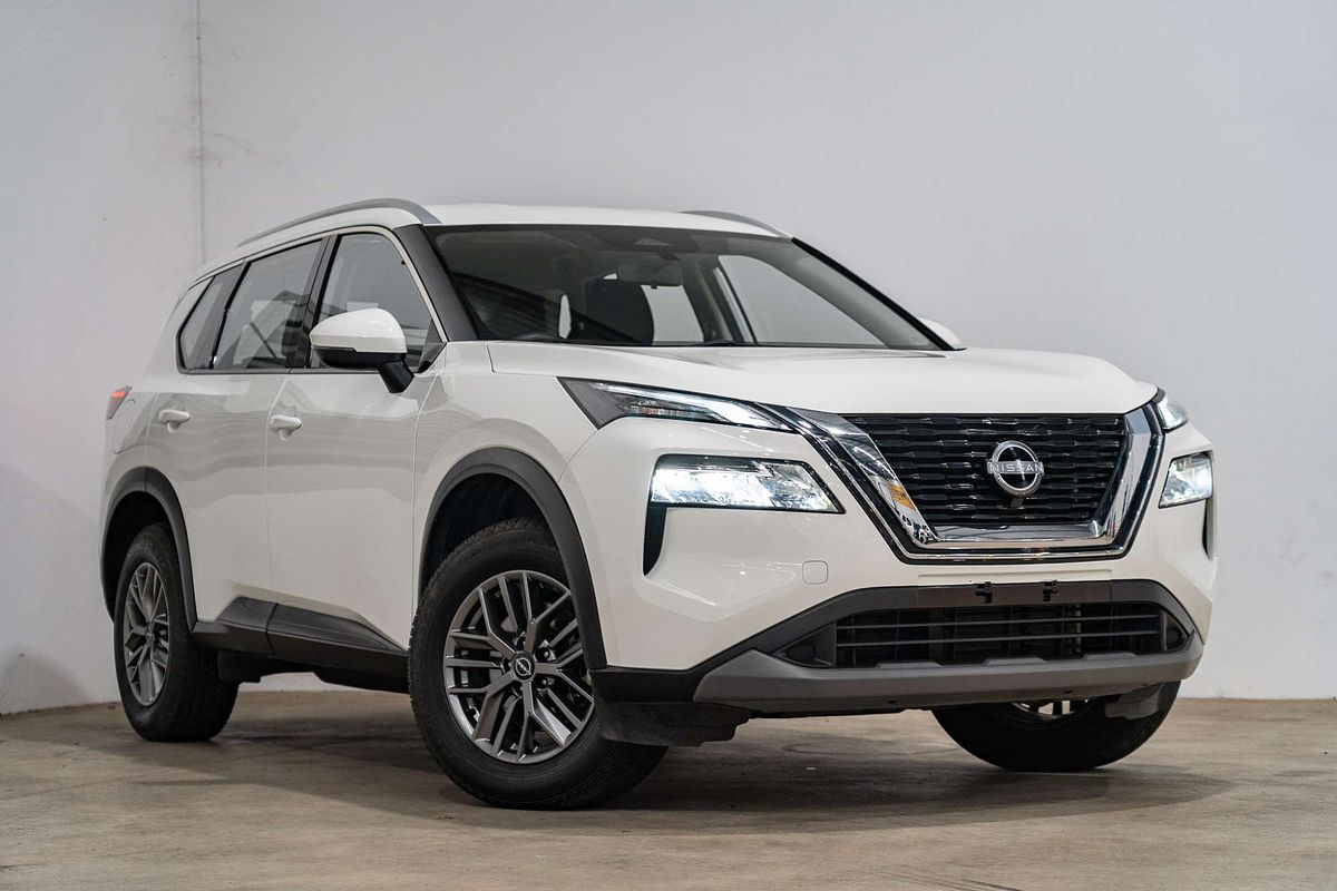 2023 Nissan X-TRAIL ST T33