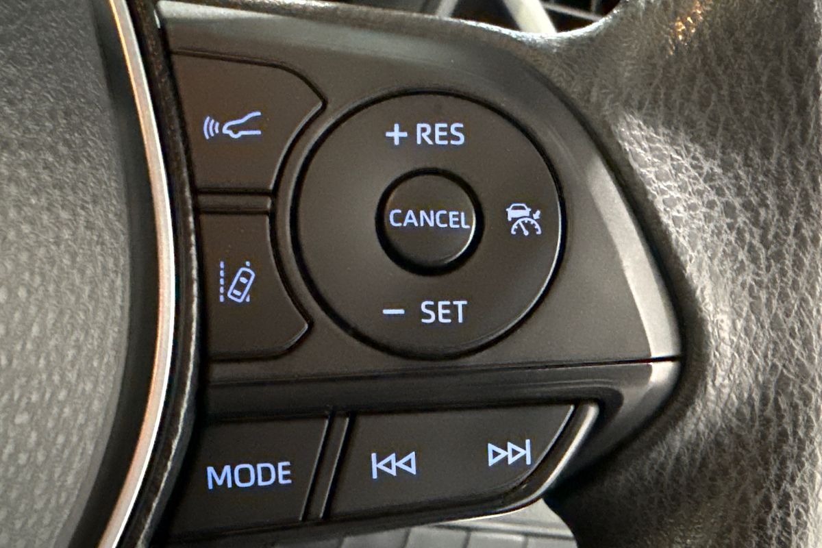 2020 Toyota Corolla Ascent Sport Hybrid ZWE211R