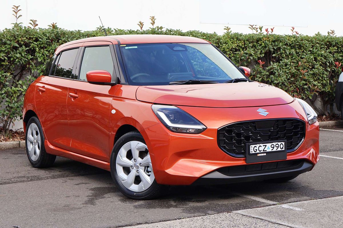2026 Suzuki Swift Hybrid Plus UZ
