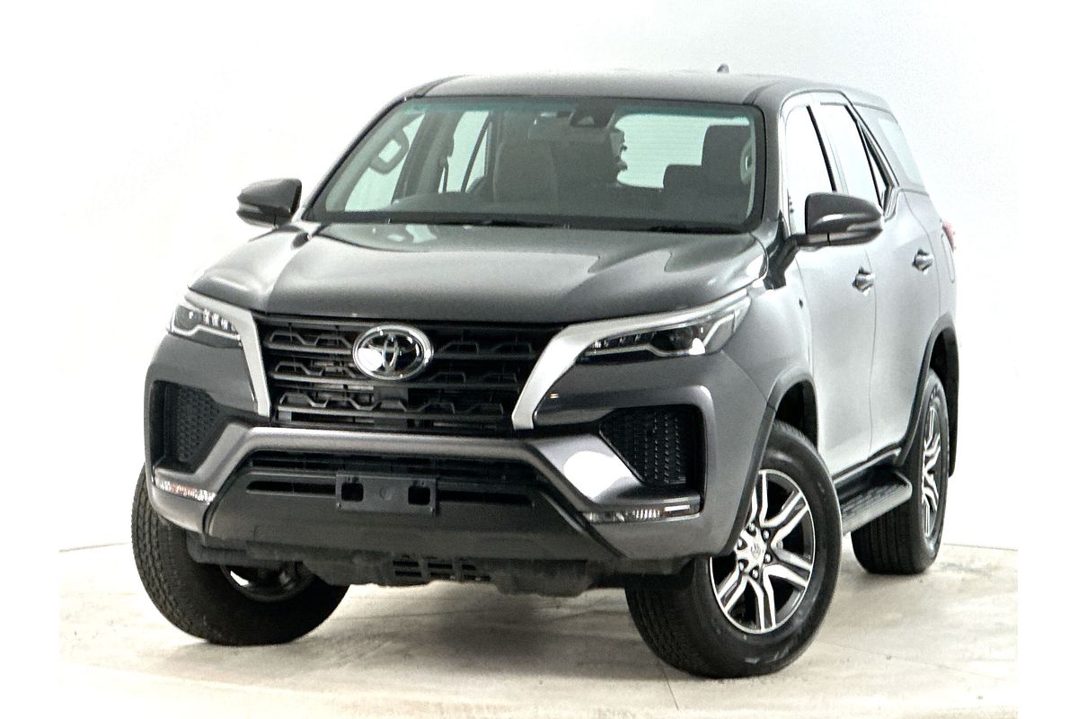 2024 Toyota Fortuner GX GUN156R