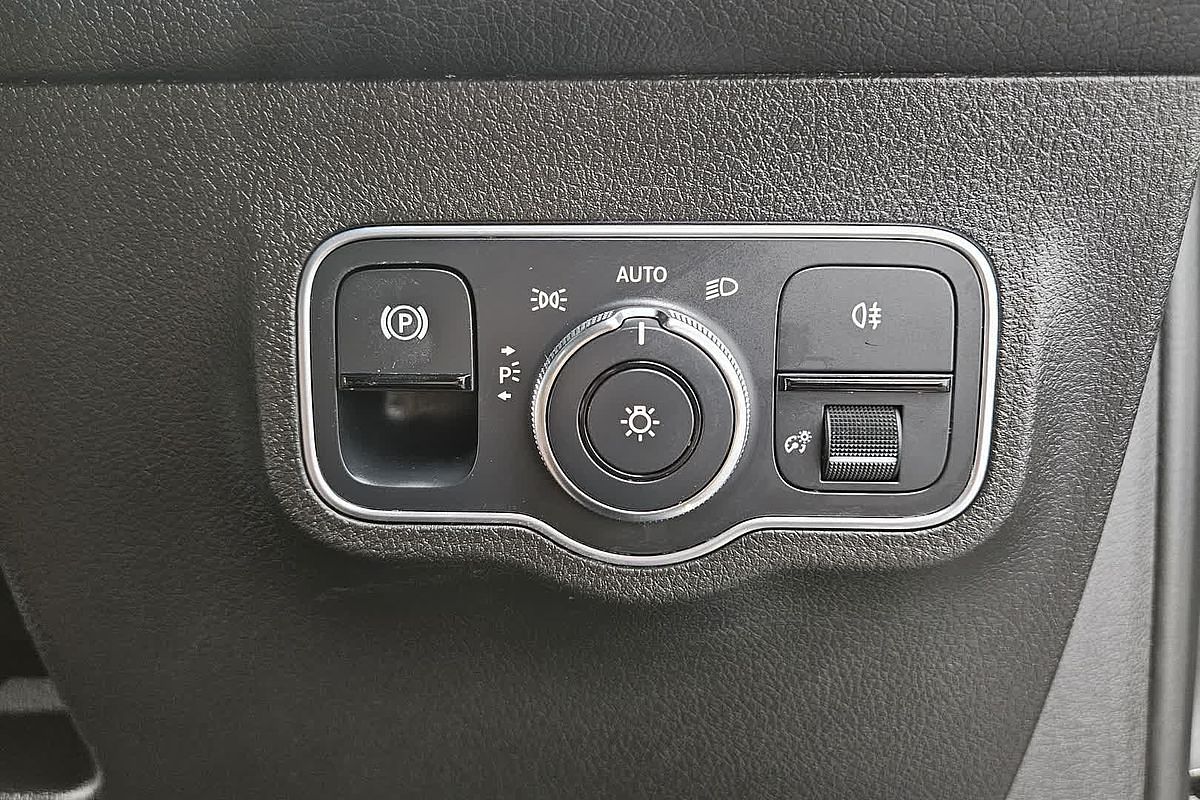2020 Mercedes-Benz GLB-Class GLB250 X247