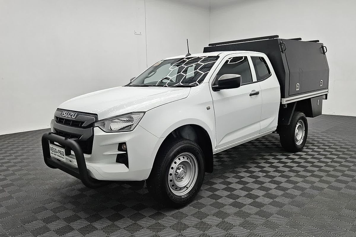 2022 Isuzu D-MAX SX 4X4