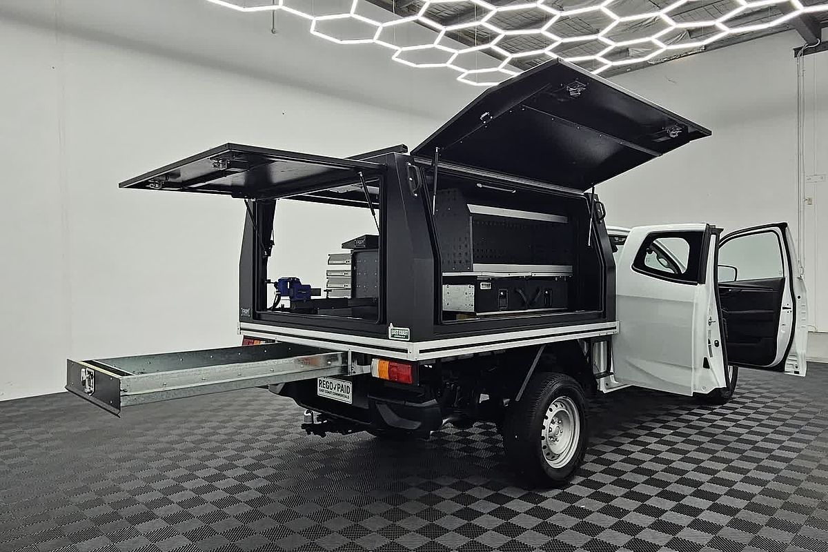 2022 Isuzu D-MAX SX 4X4
