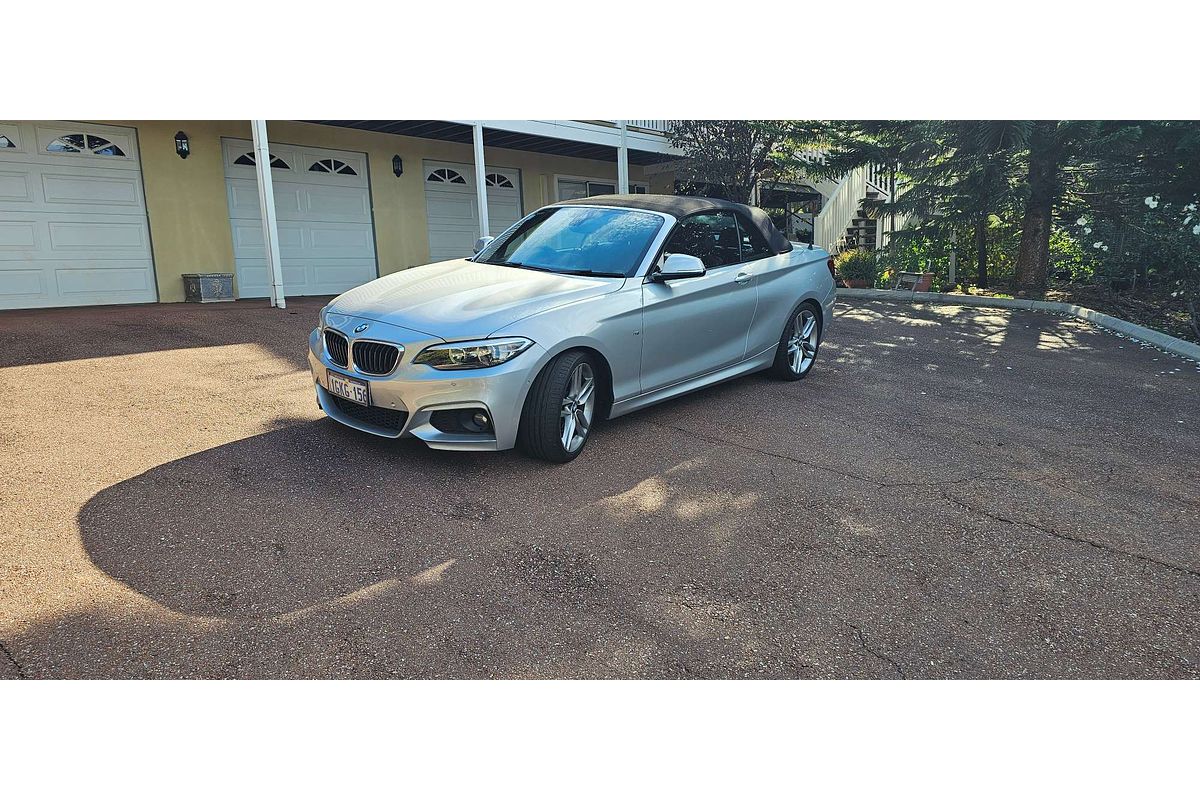 2016 BMW 2 Series 220i Sport Line F23