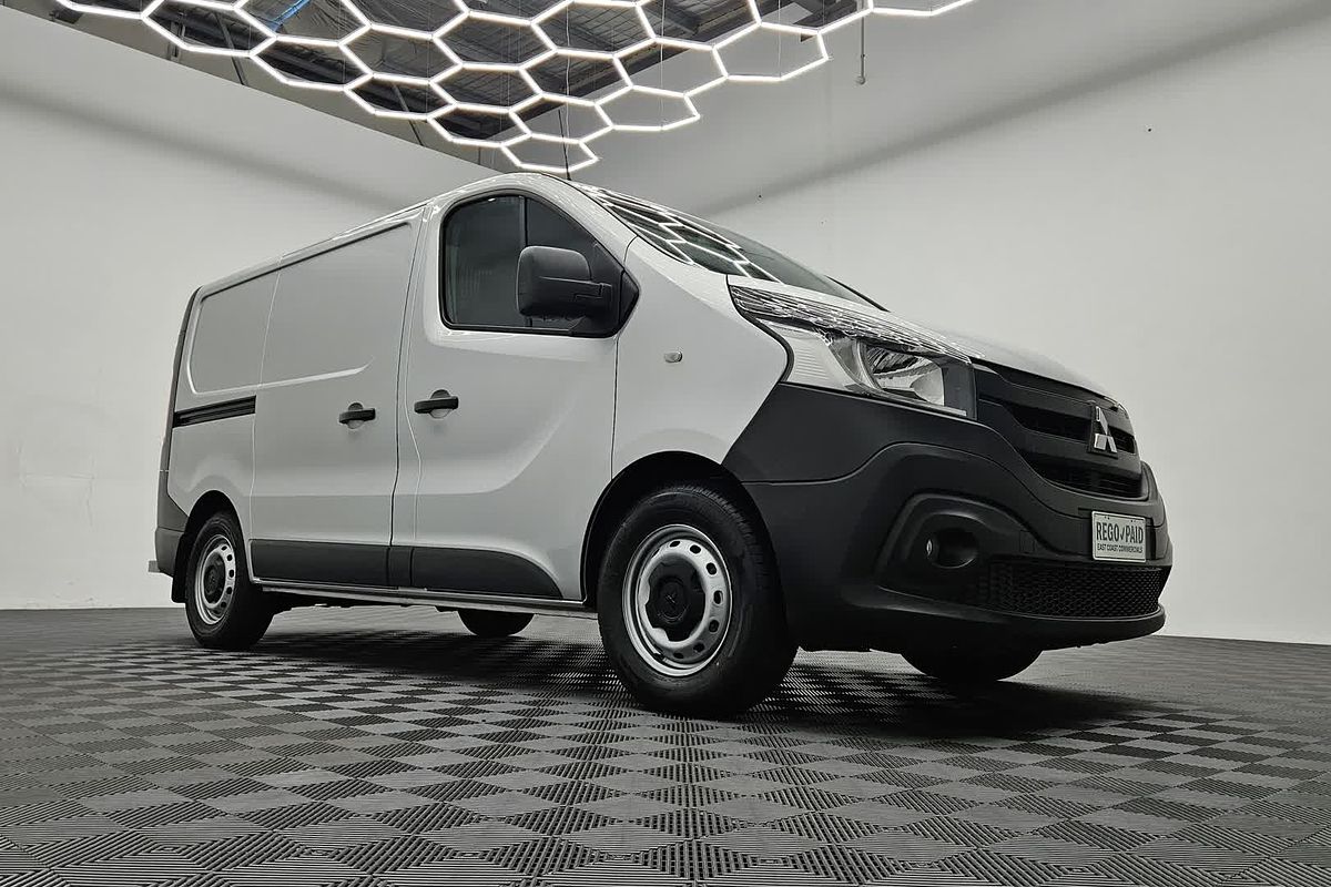 2020 Mitsubishi Express GLX SN SWB