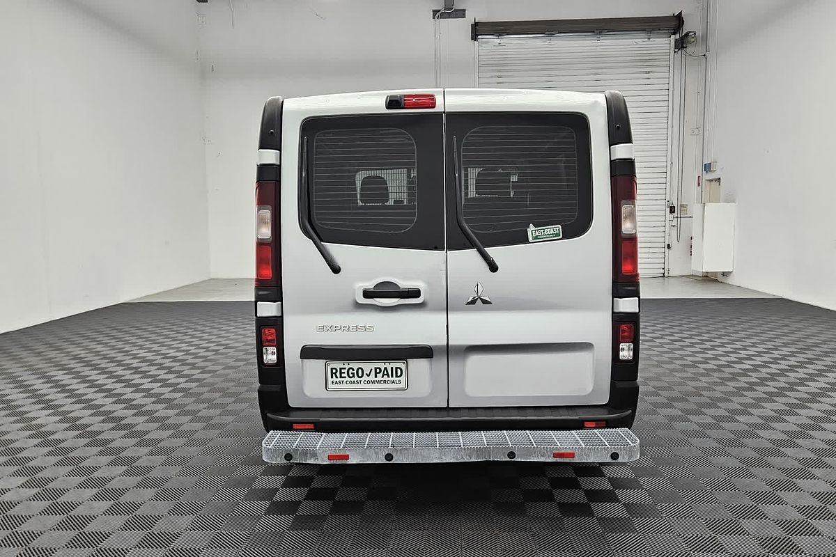 2020 Mitsubishi Express GLX SN SWB