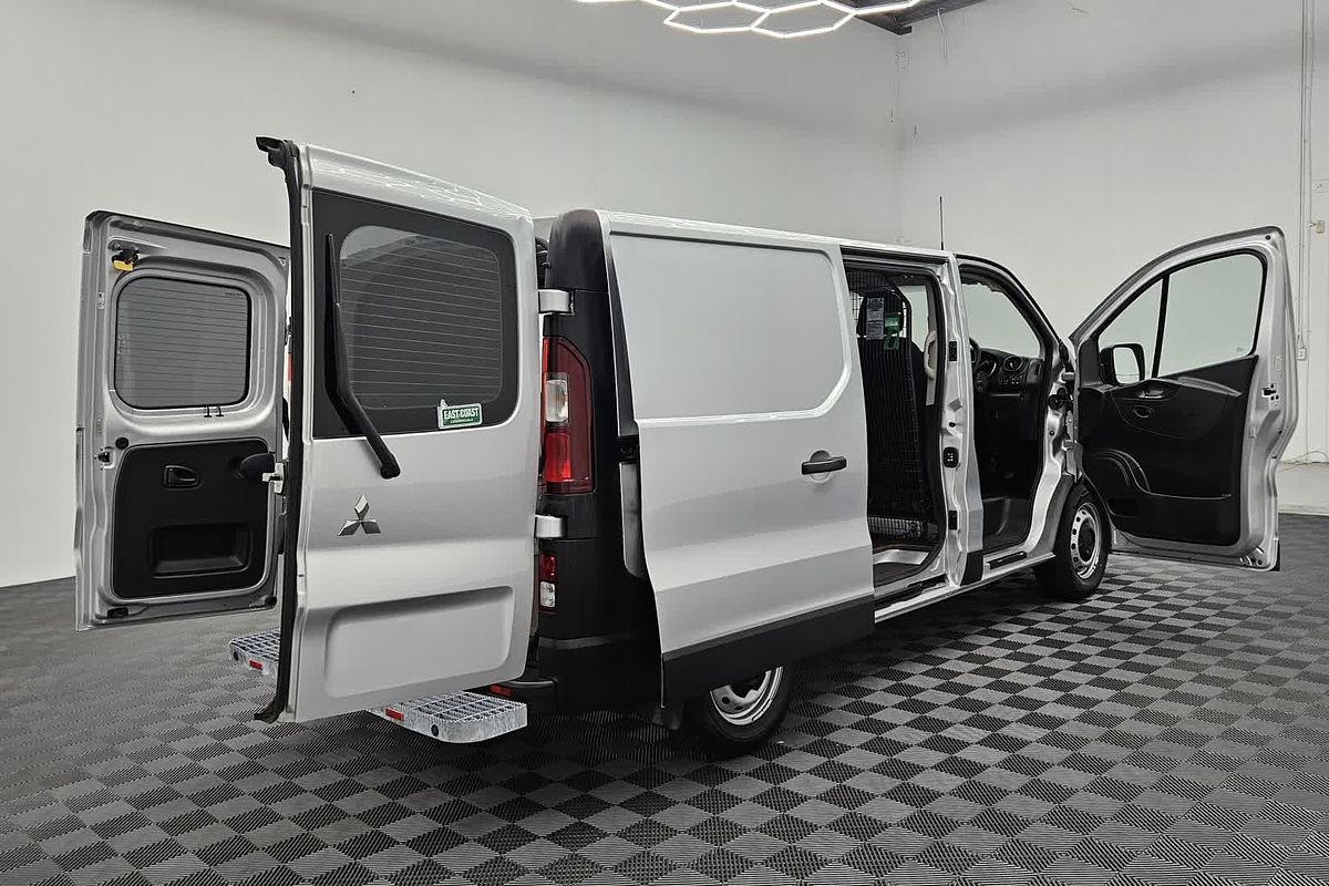 2020 Mitsubishi Express GLX SN SWB