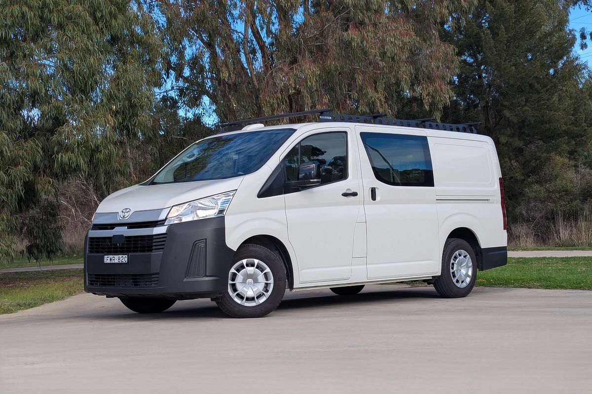 2025 Toyota Hiace GDH300R LWB
