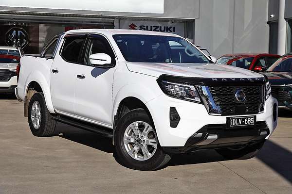 2025 Nissan Navara ST D23 4X4