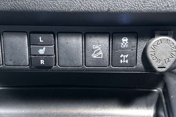 2021 Toyota Hilux Rugged X GUN126R 4X4 thumb-16