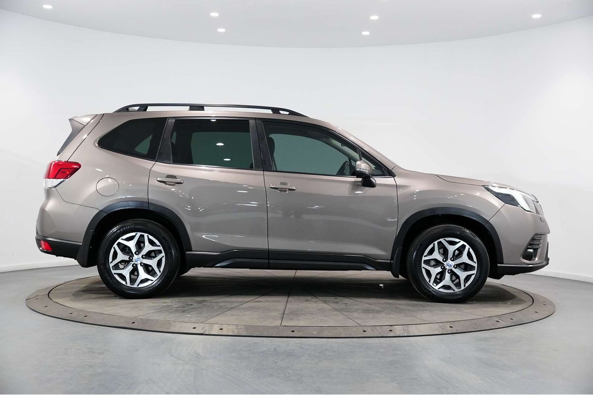 2023 Subaru Forester 2.5i-L S5