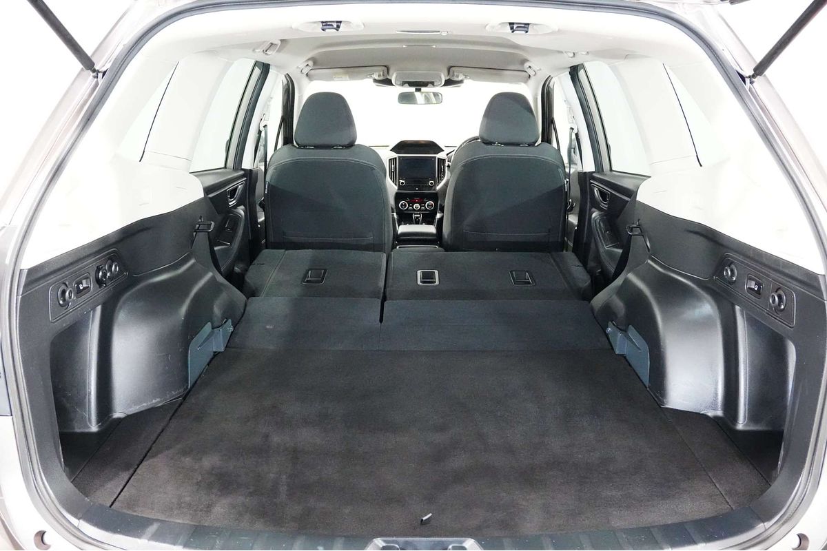 2023 Subaru Forester 2.5i-L S5