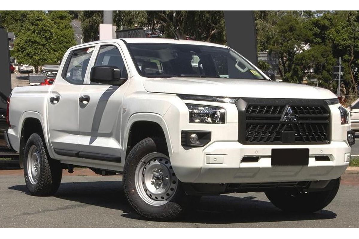2025 Mitsubishi Triton GLX MV 4X4