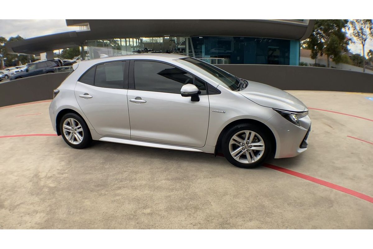 2018 Toyota Corolla Ascent Sport Hybrid ZWE211R