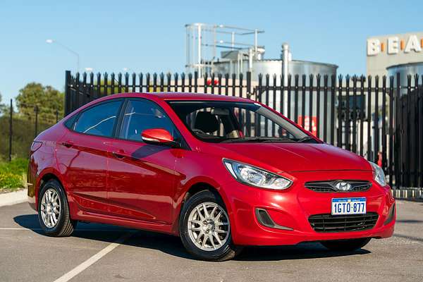 2014 Hyundai Accent Active RB2