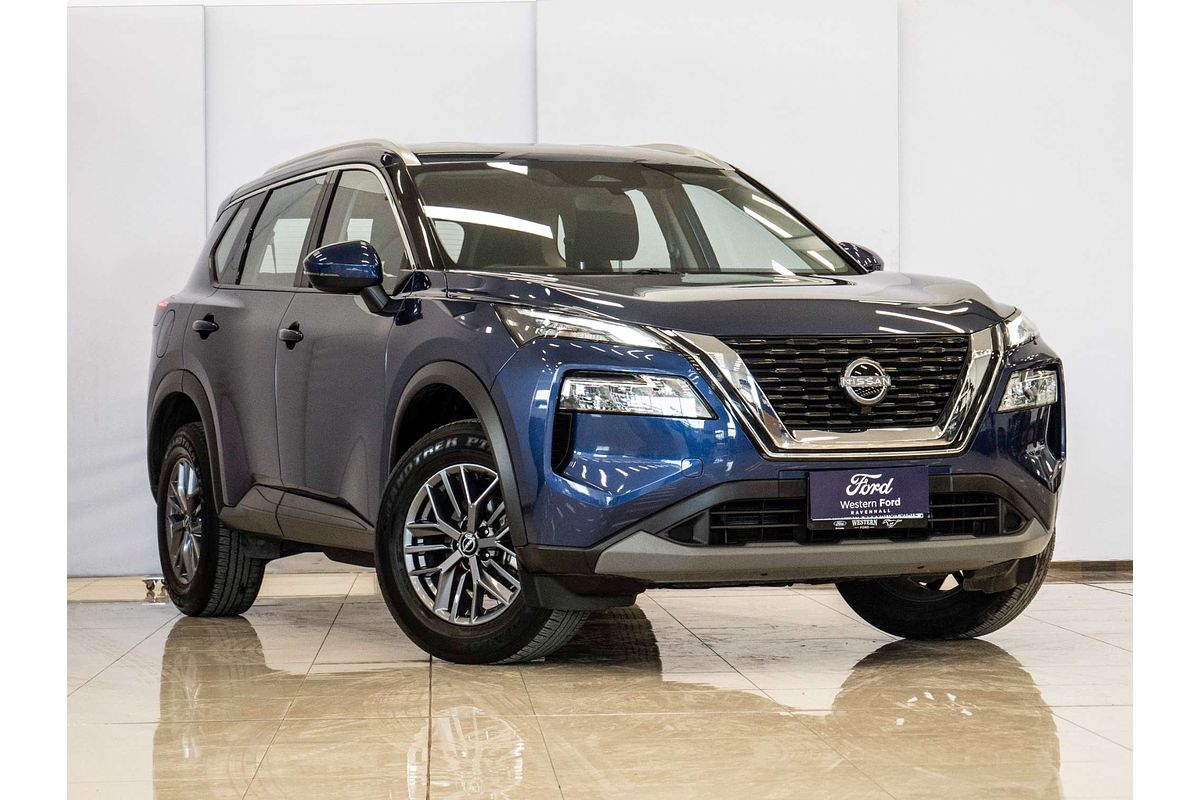 2025 Nissan X-TRAIL ST T33