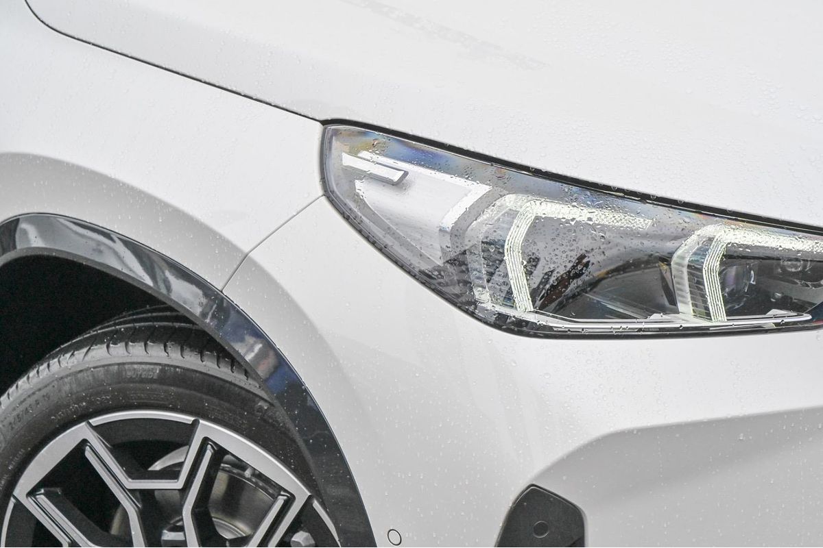 2024 BMW X1 sDrive18i U11