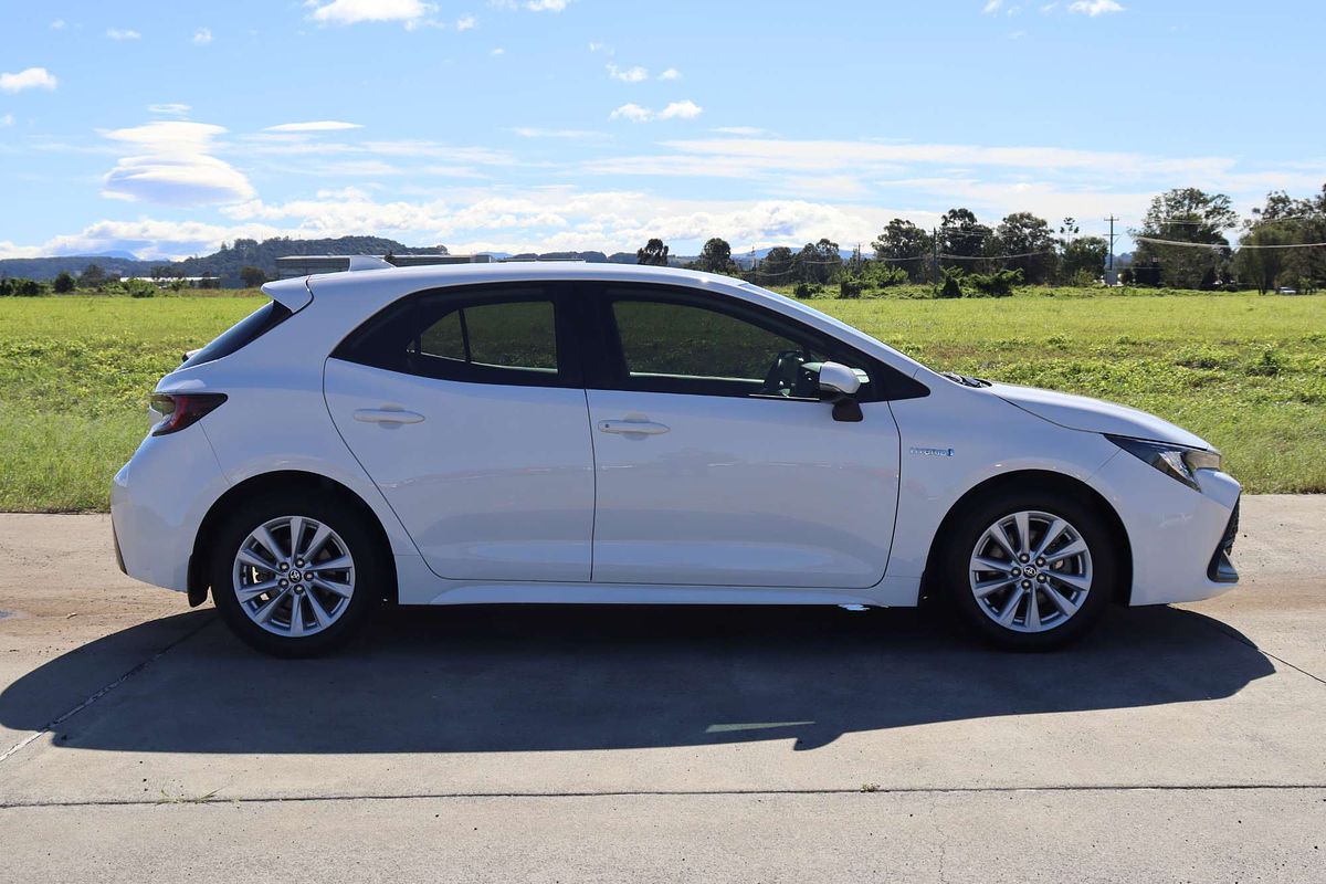 2022 Toyota Corolla Ascent Sport Hybrid ZWE219R
