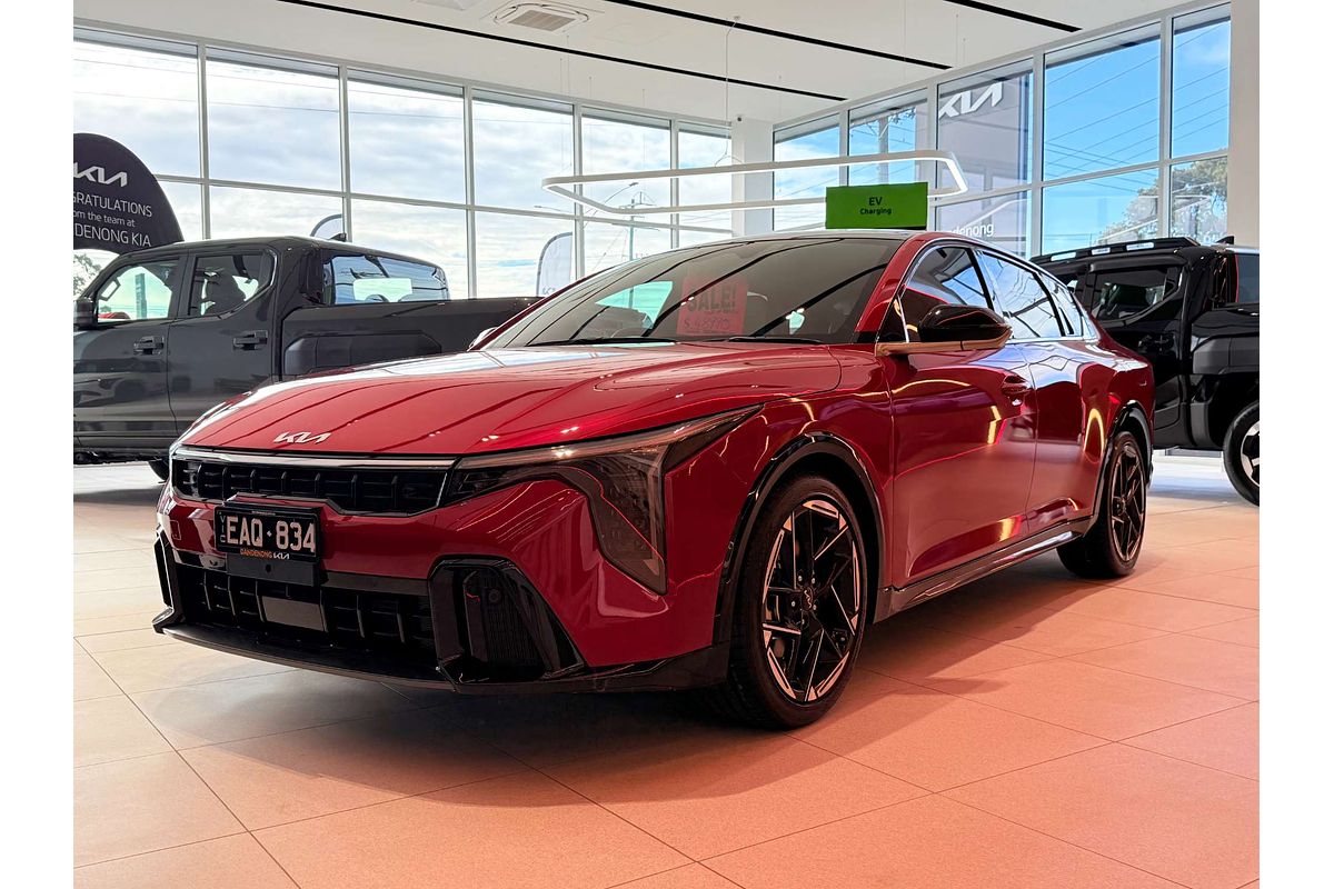 2025 Kia K4 GT-Line CL4m