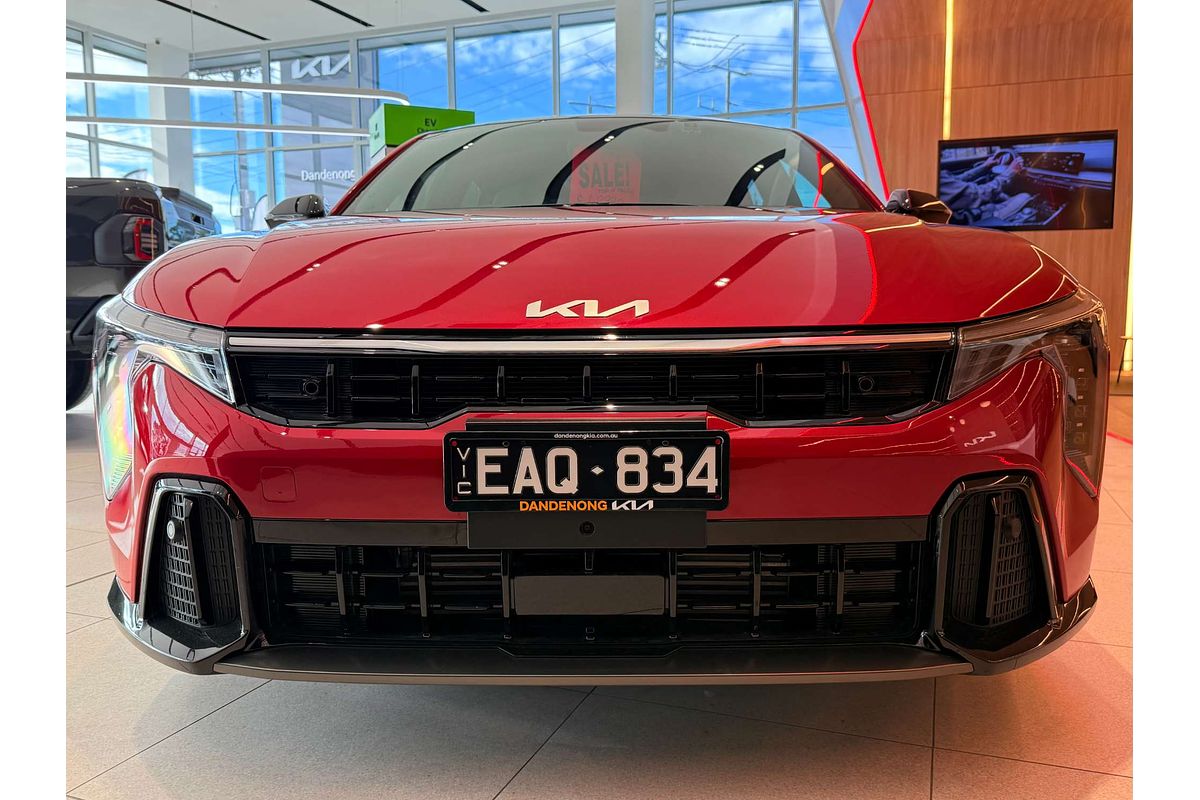 2025 Kia K4 GT-Line CL4m