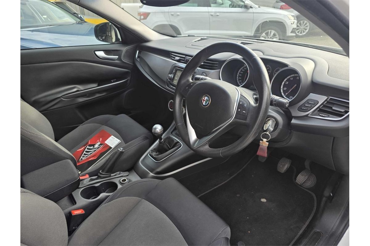2014 Alfa Romeo Giulietta Progression Series 1