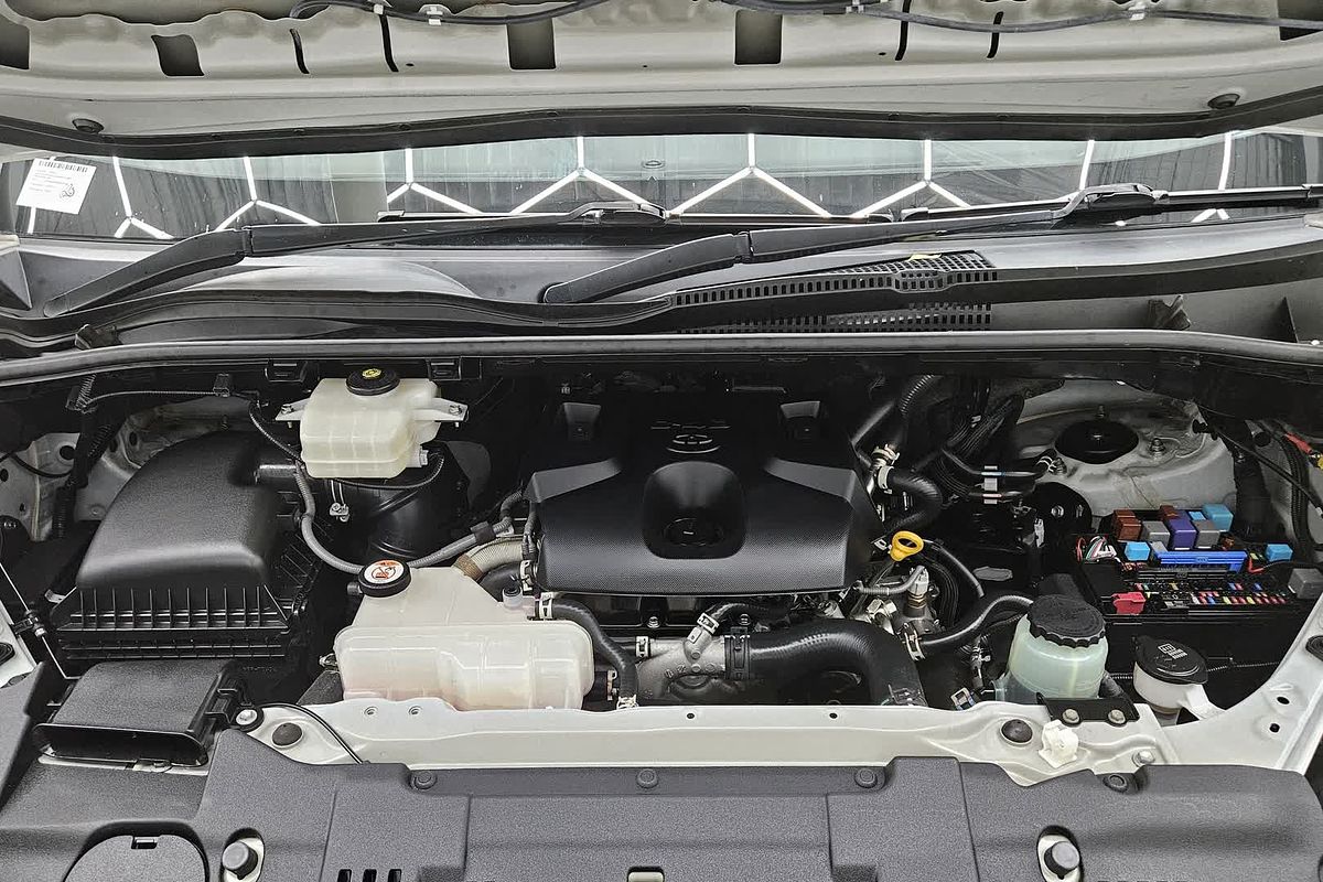 2023 Toyota Hiace GDH300R LWB