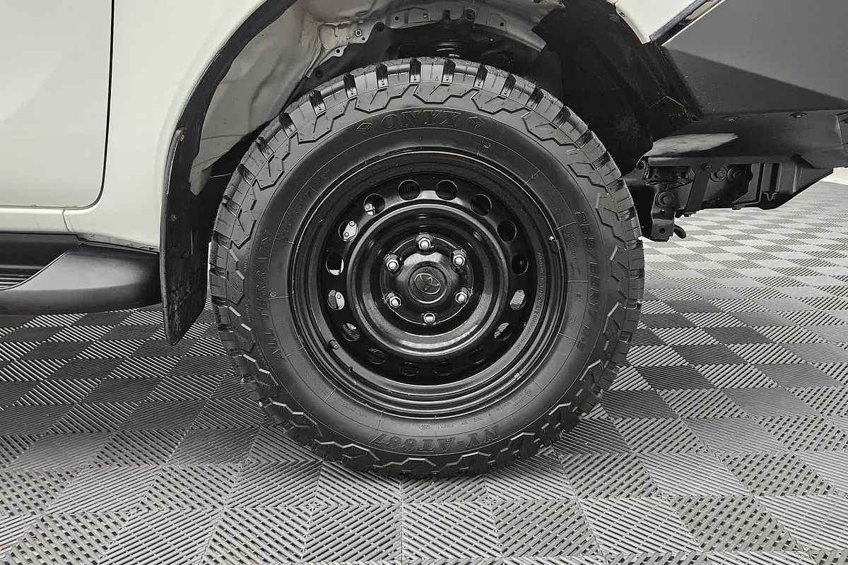2021 Toyota Hilux SR GUN126R 4X4