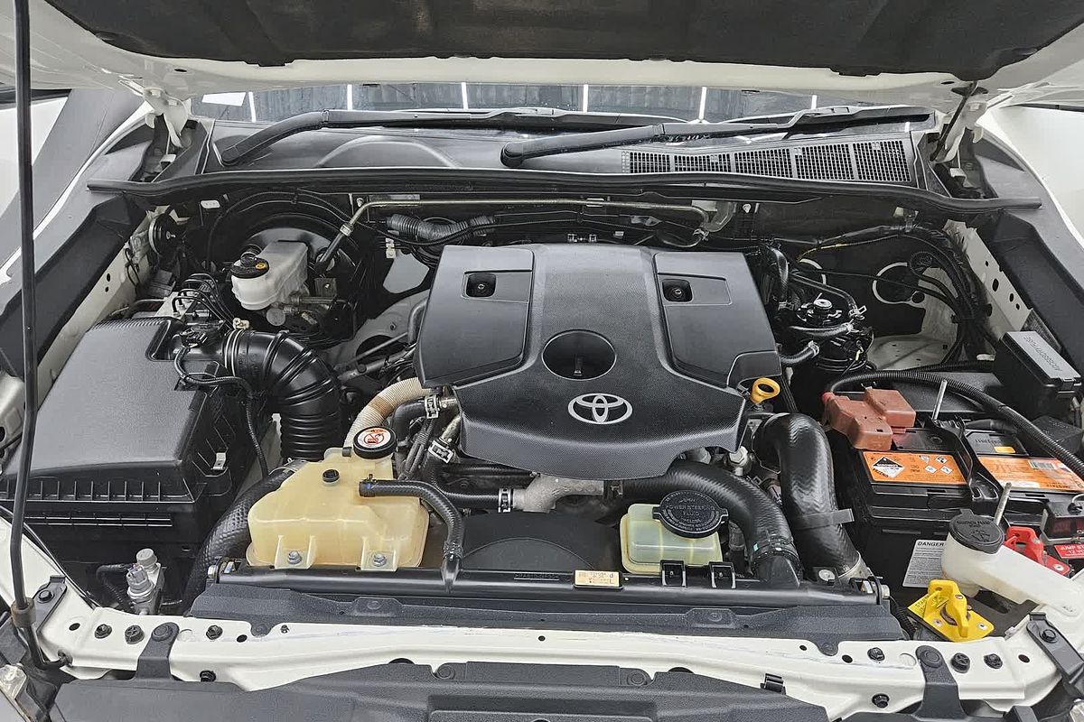 2021 Toyota Hilux SR GUN126R 4X4