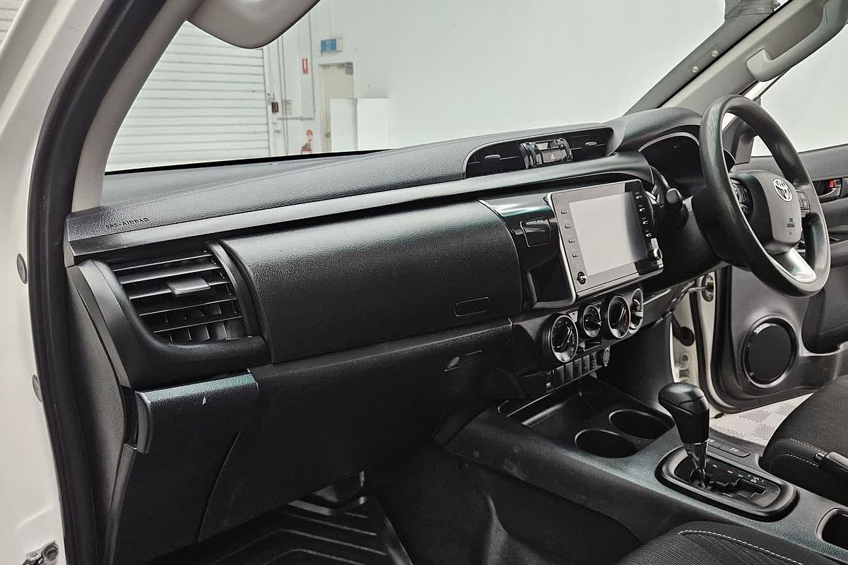 2021 Toyota Hilux SR GUN126R 4X4