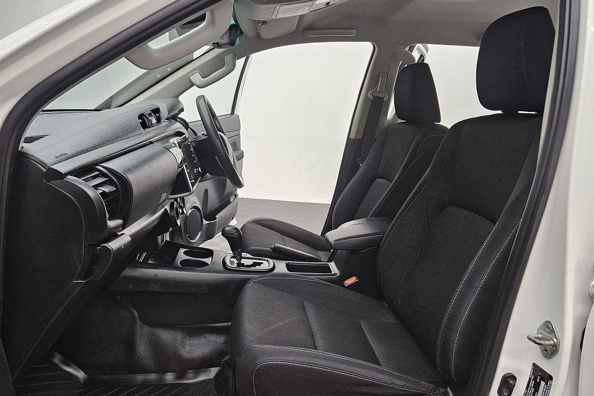 2021 Toyota Hilux SR GUN126R 4X4