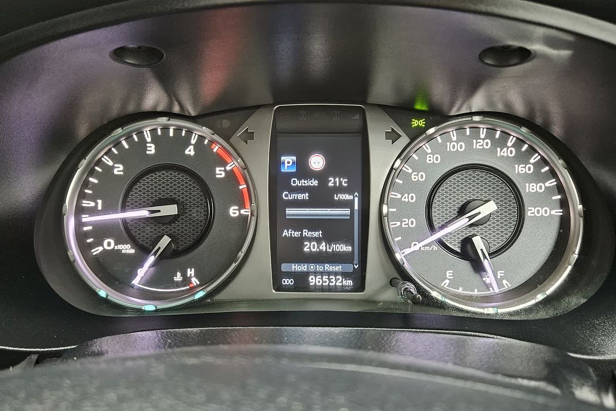 2021 Toyota Hilux SR GUN126R 4X4