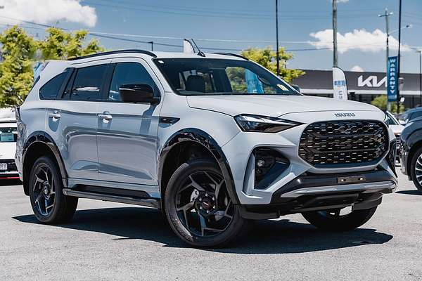 2026 Isuzu MU-X X-TERRAIN