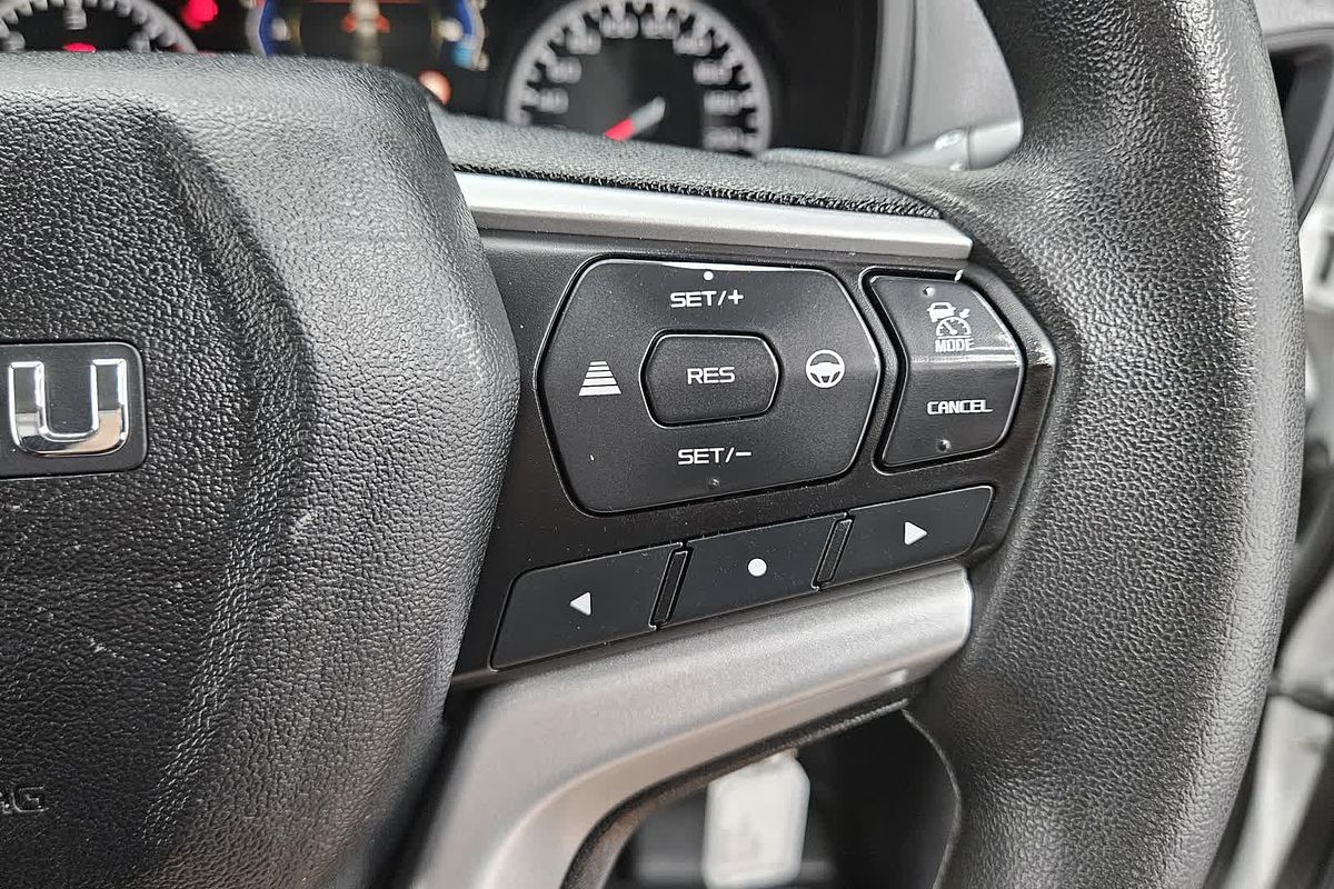 2022 Isuzu D-MAX SX 4X4
