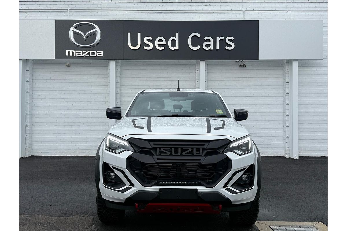 2026 Isuzu D-MAX BLADE 4X4