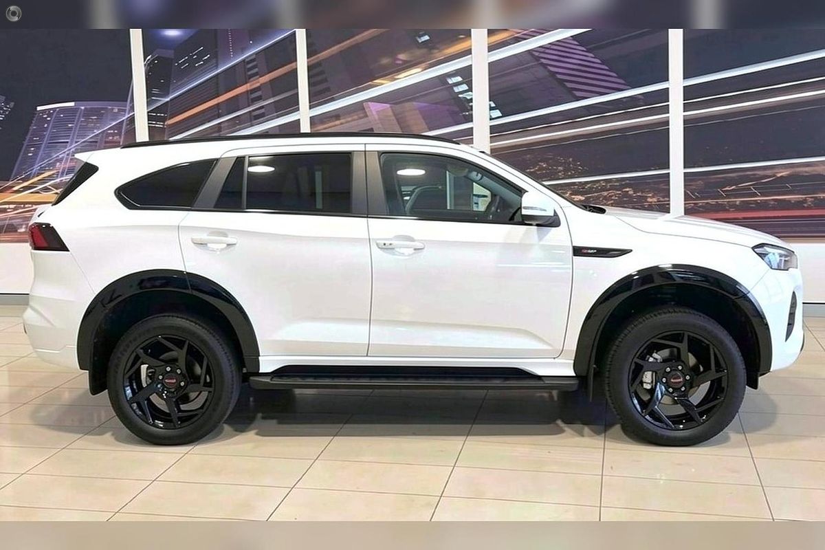 2026 Isuzu MU-X X-TERRAIN image 3