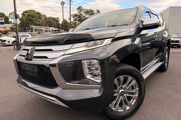 2021 Mitsubishi Pajero Sport GLX QF thumb-6