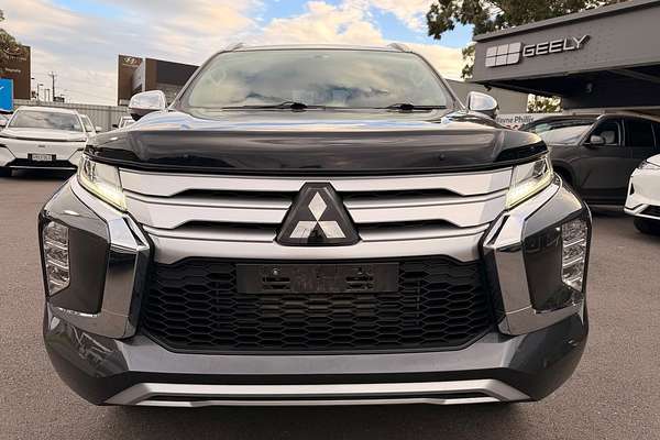 2021 Mitsubishi Pajero Sport GLX QF thumb-7