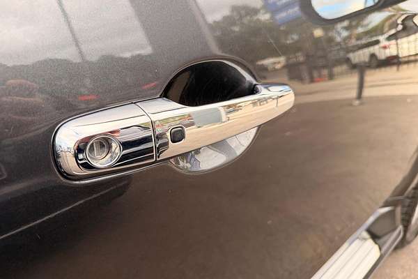 2021 Mitsubishi Pajero Sport GLX QF thumb-10