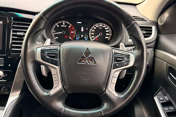 2021 Mitsubishi Pajero Sport GLX QF thumb-16