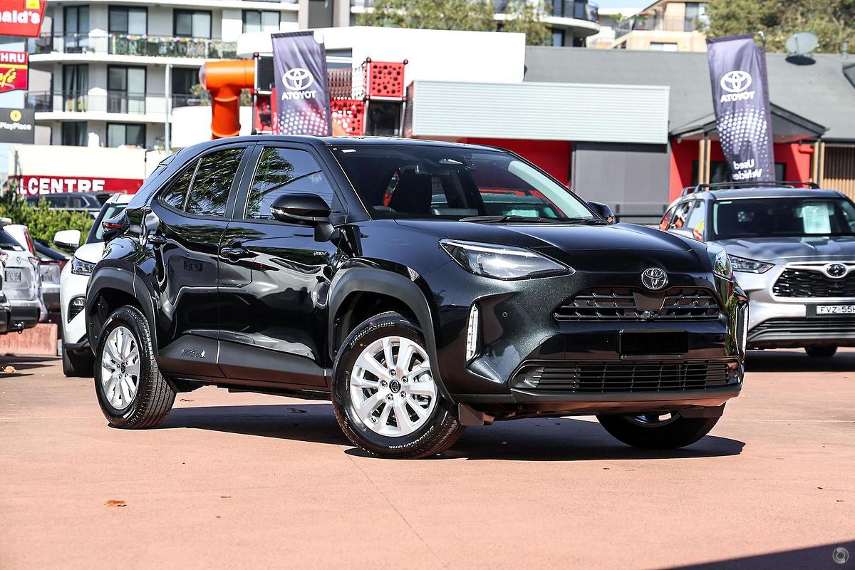 2024 Toyota Yaris Cross GXL MXPJ10R