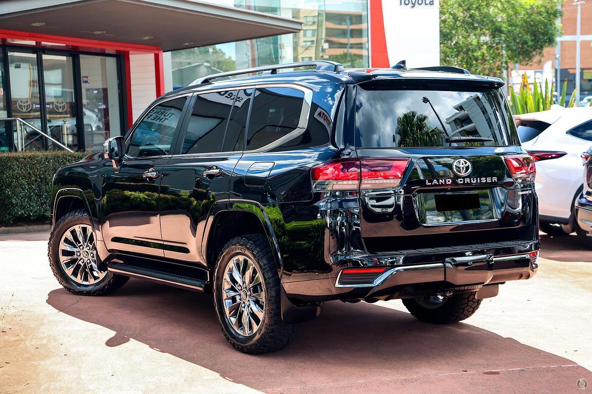 2022 Toyota Landcruiser Sahara ZX FJA300R