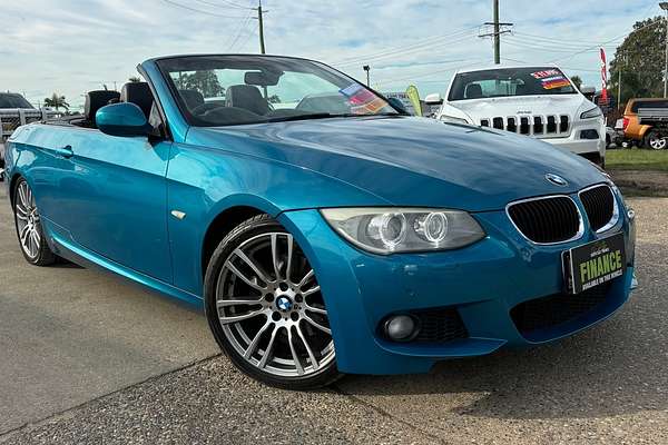 2011 BMW 320d E93 MY11