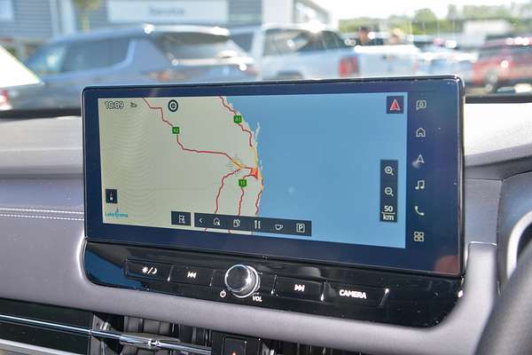 2025 Mitsubishi Outlander LS ZM thumb-11