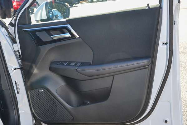2025 Mitsubishi Outlander LS ZM thumb-16
