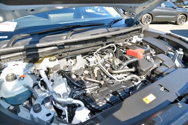 2025 Mitsubishi Outlander LS ZM thumb-7